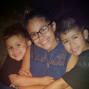 Meet your Posher, Angelica